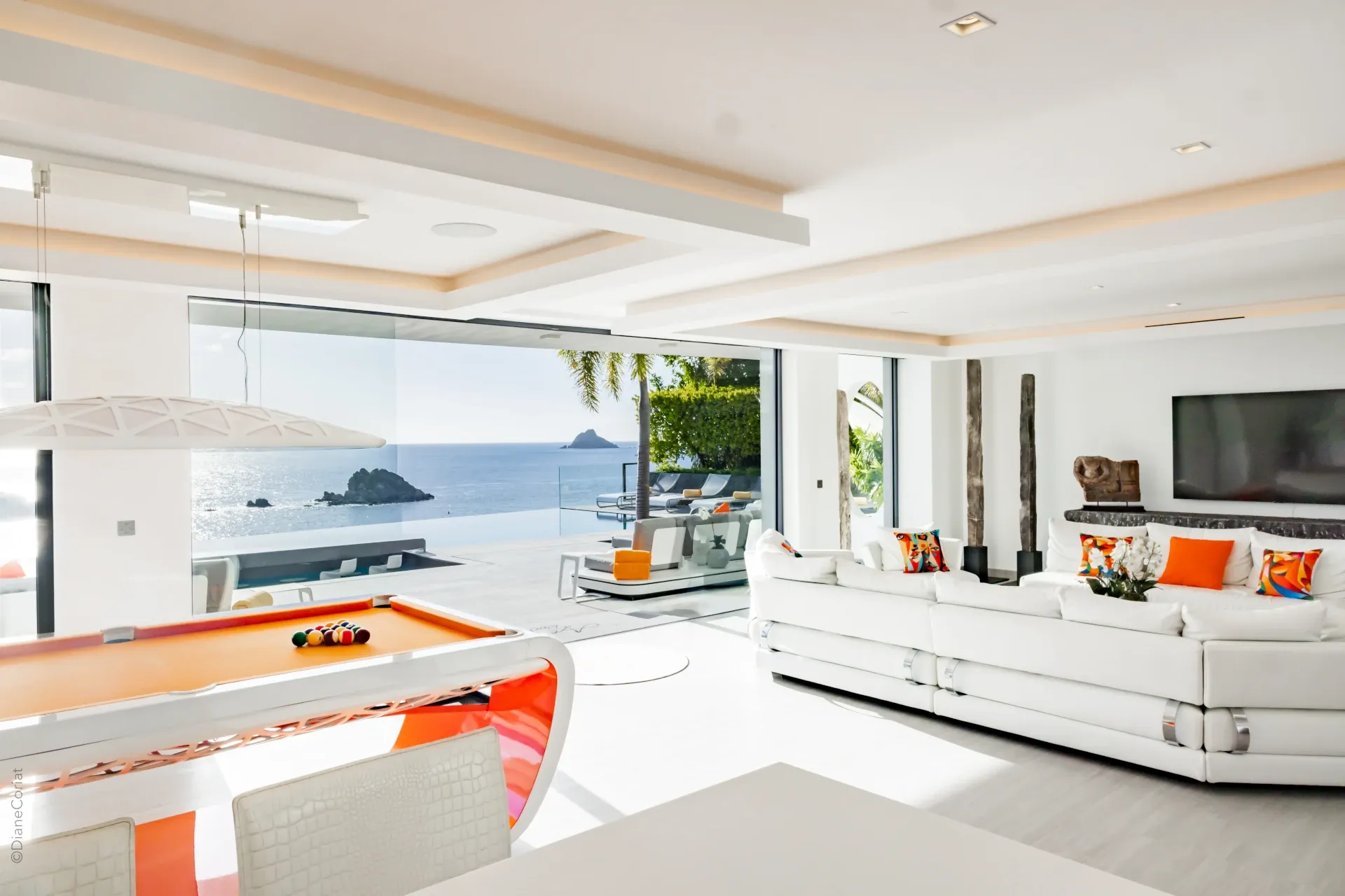 Axel Rocks Luxury Villa