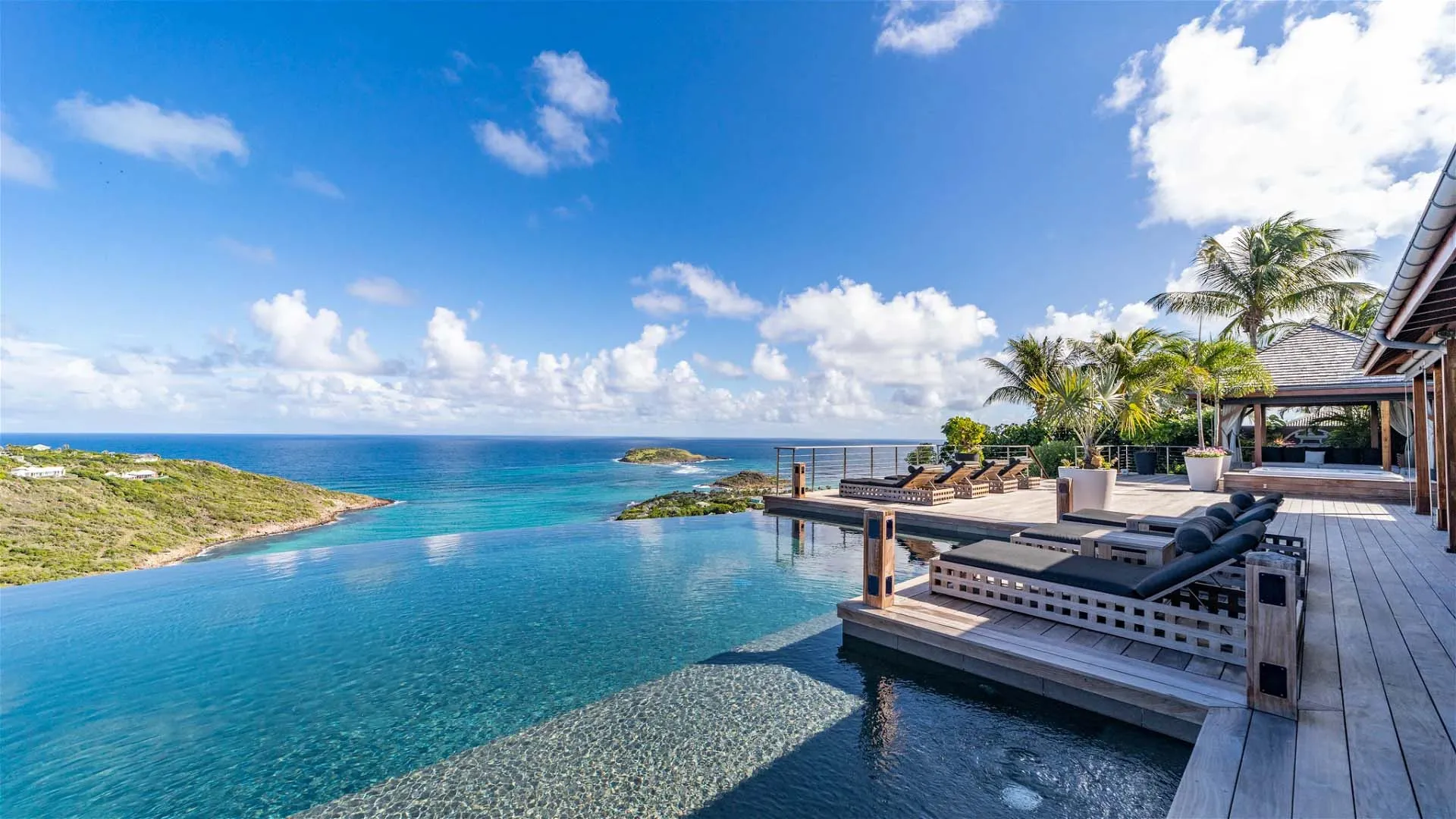 Villa Jade Oceanfront Marigot