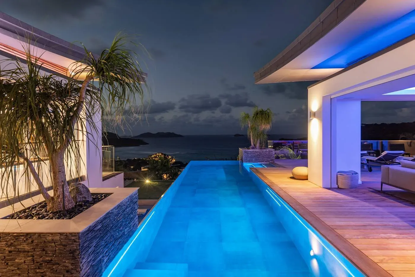 Villa Wings St Jean Oceanfront